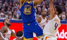 开云真人平台:篮球——NBA常规赛：勇士胜太阳